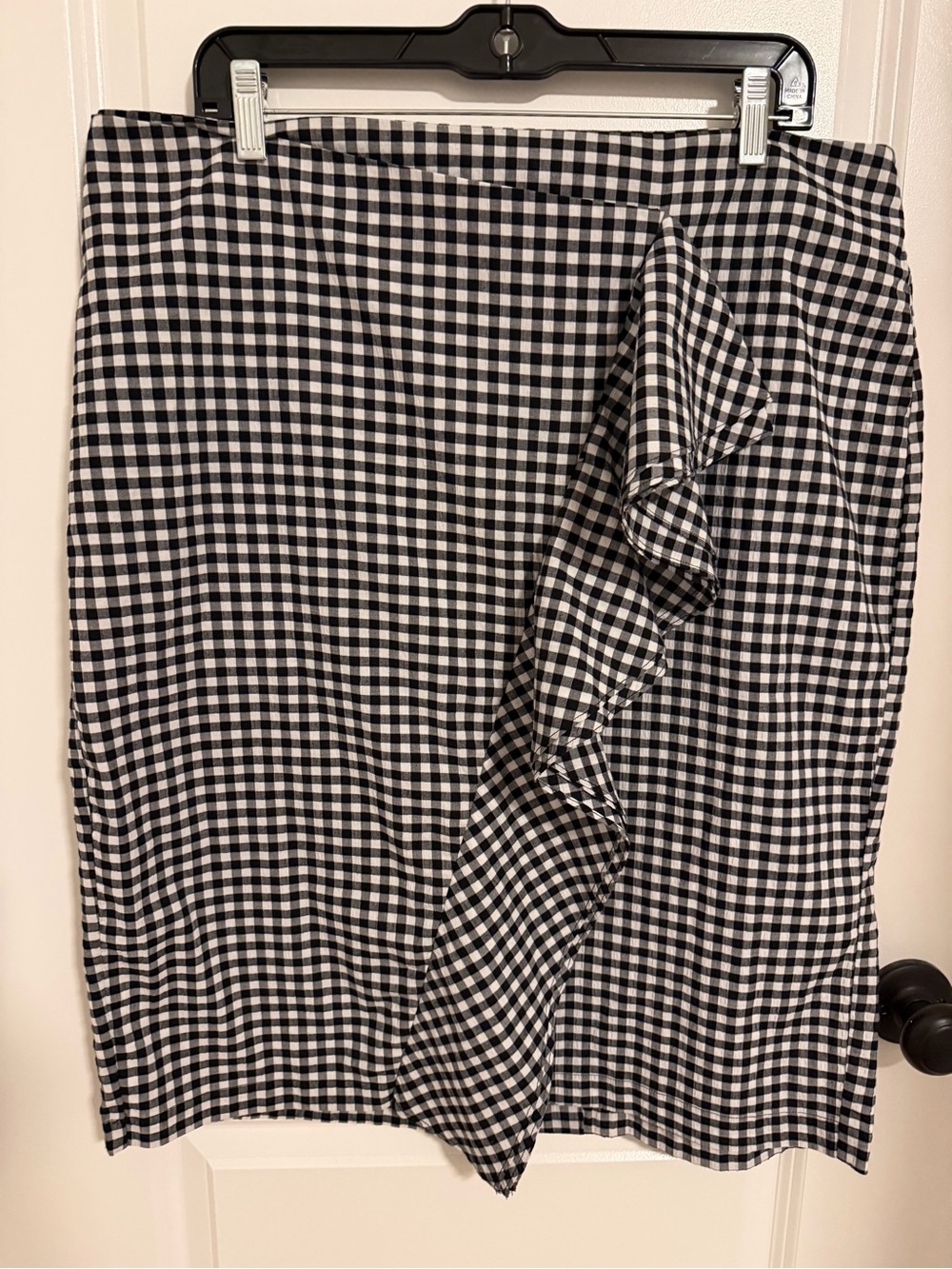 Who What Wear gingham pencil skirt with asymmetrical ruffle sz 16